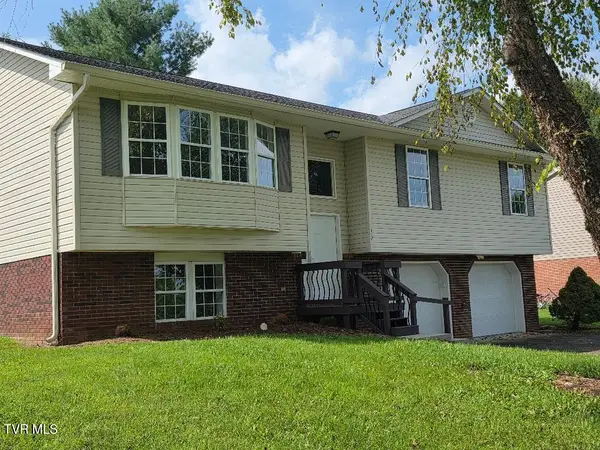 331 Gray Station Road, Johnson City, TN 37615