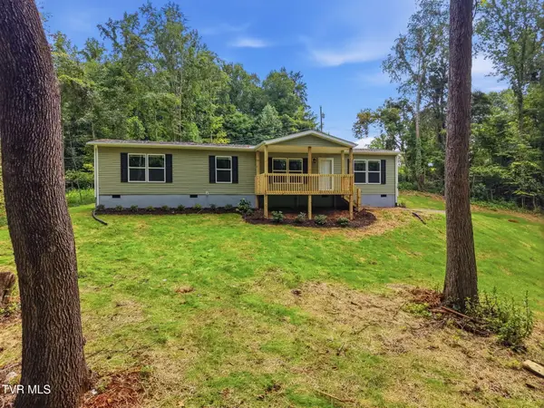 445 Bay Hill Drive, Piney Flats, TN 37686