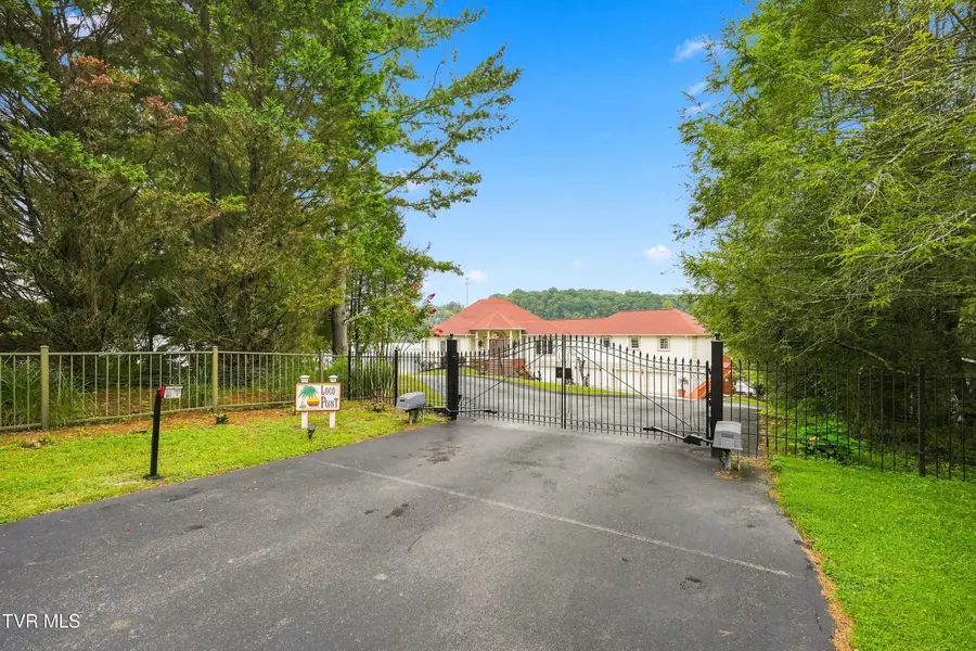426 Lake Point Court, Piney Flats, TN 37686 - #3