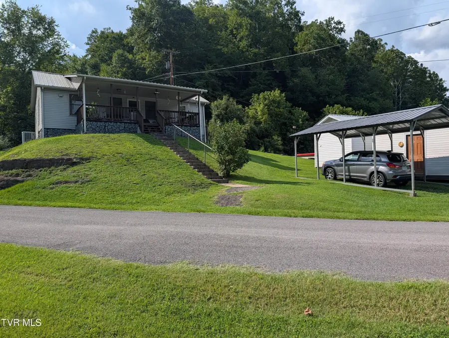 216 Banner Street, Clinchco, VA 24226 - #3