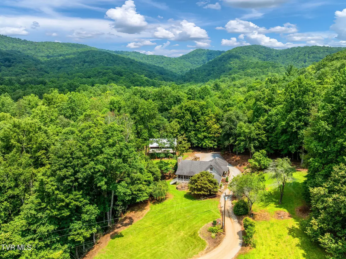 284 Bulldog Hollow, Elizabethton, TN 37643 - #1
