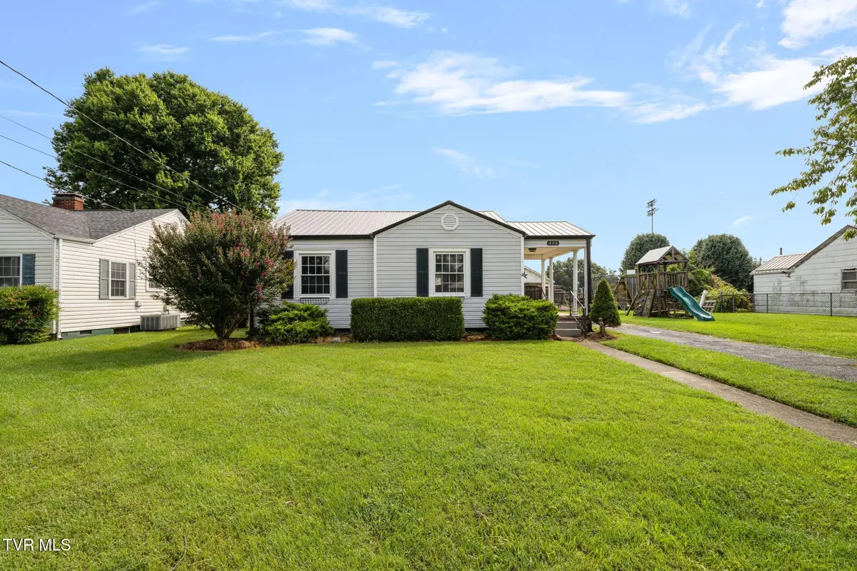 408 Holly Lane, Elizabethton, TN 37643 - #1
