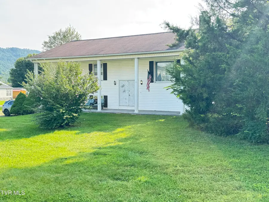 114 Everwood Drive, Dryden, VA 24243 - #3