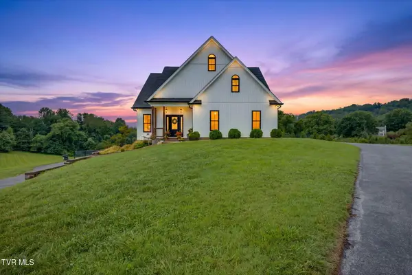 3925 Lake Valley Court, Kingsport, TN 37664