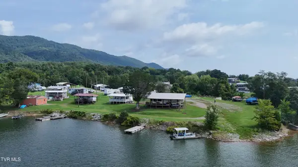246 Cherokee Boat Dock Road, Mooresburg, TN 37811
