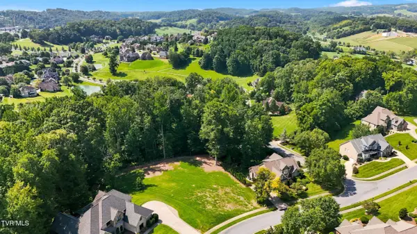 212 Highland Ridge Terrace, Johnson City, TN 37615