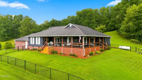 3016 Arise Valley Road, Big Stone Gap, VA 24219
