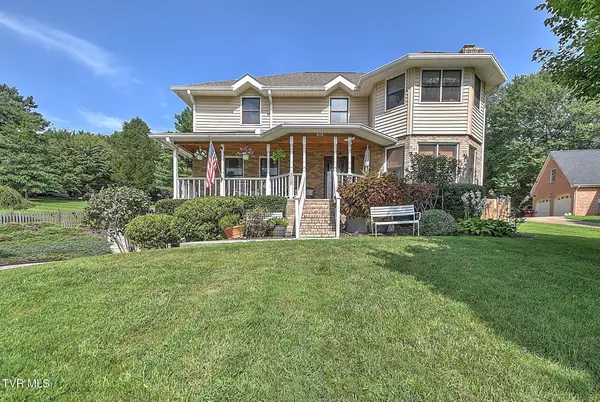 818 Lizabeth Drive, Johnson City, TN 37604