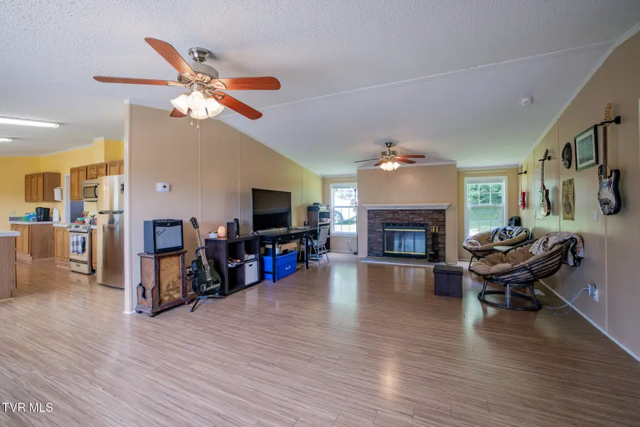 205 Banner Street, Blountville, TN 37617 - #2
