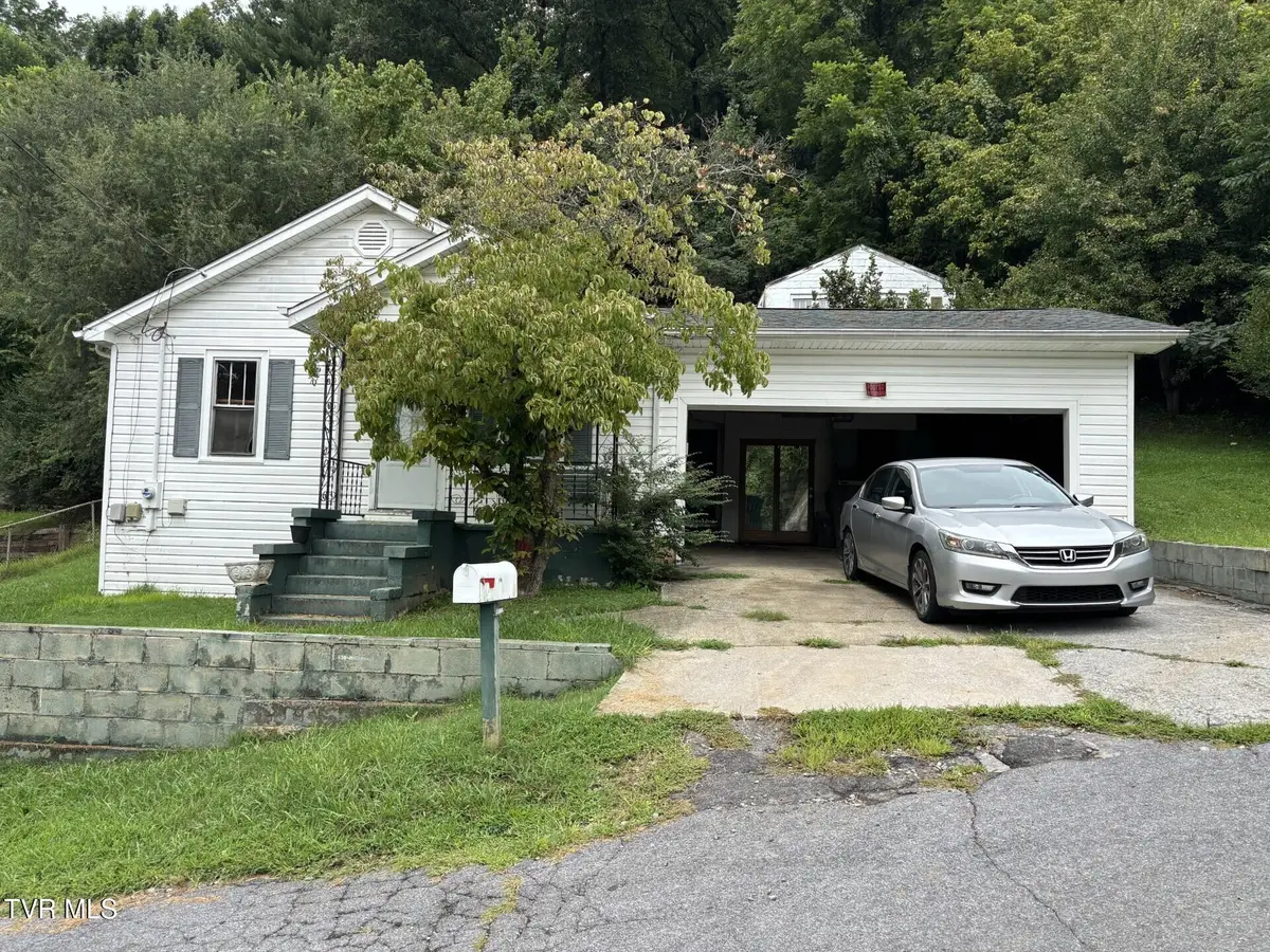 128 Mohawk Street, Kingsport, TN 37665 - #1