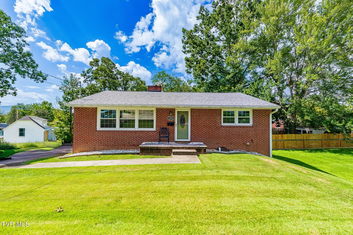 1354 Lawndale Circle, Kingsport, TN 37664 - #1