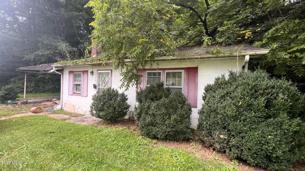 1935 Divide Road, Mountain City, TN 37683 - #1