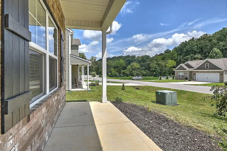 1276 Valley Parke Drive, Kingsport, TN 37663 - #3