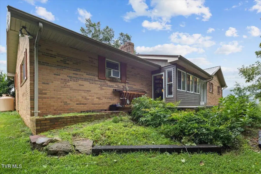 595 Greystone Road, Greeneville, TN 37743 - #2