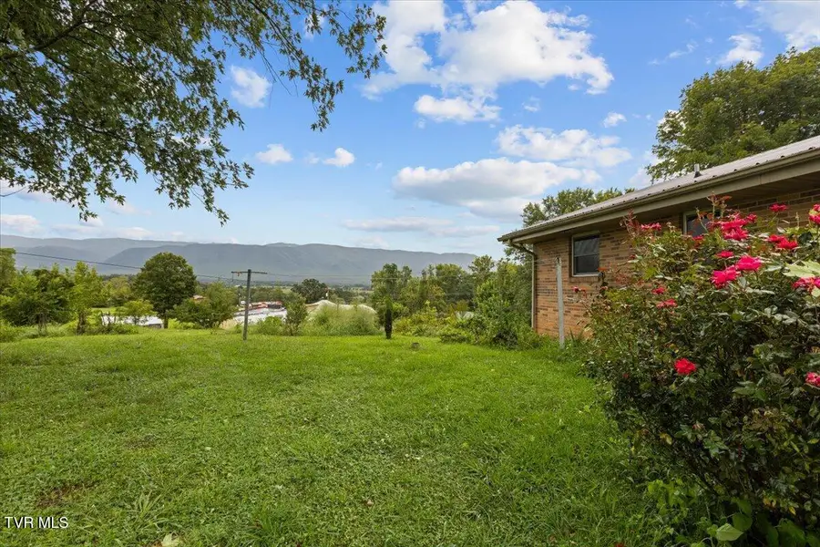 595 Greystone Road, Greeneville, TN 37743 - #3
