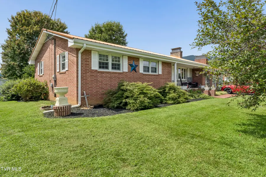 119 Green Valley Lane, Elizabethton, TN 37643 - #3