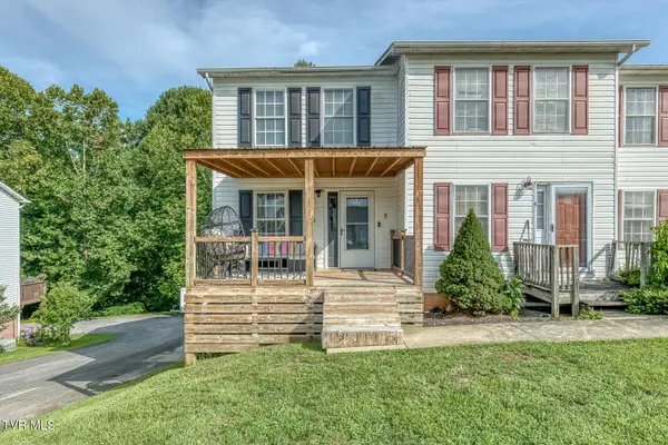 235 Hunter Hills Circle #Apt 5, Bristol, TN 37620