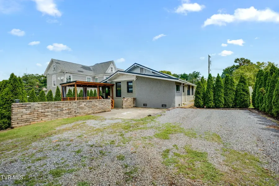 704 Pennsylvania Avenue, Bristol, TN 37620 - #3