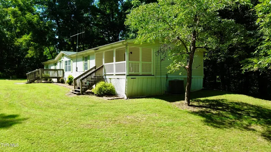 2027 Snowflake Road, Gate City, VA 24251 - #3