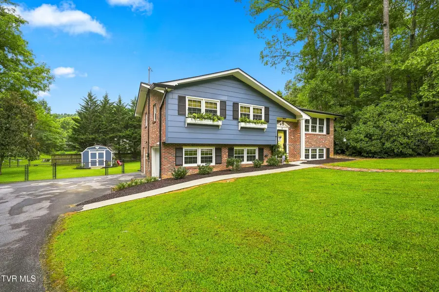 1 Oglewood Circle, Johnson City, TN 37604 - #3