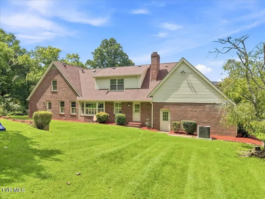 710 Westhills Drive, Rogersville, TN 37857 - #3