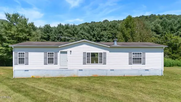 316 Lee Valley Road, Whitesburg, TN 37891