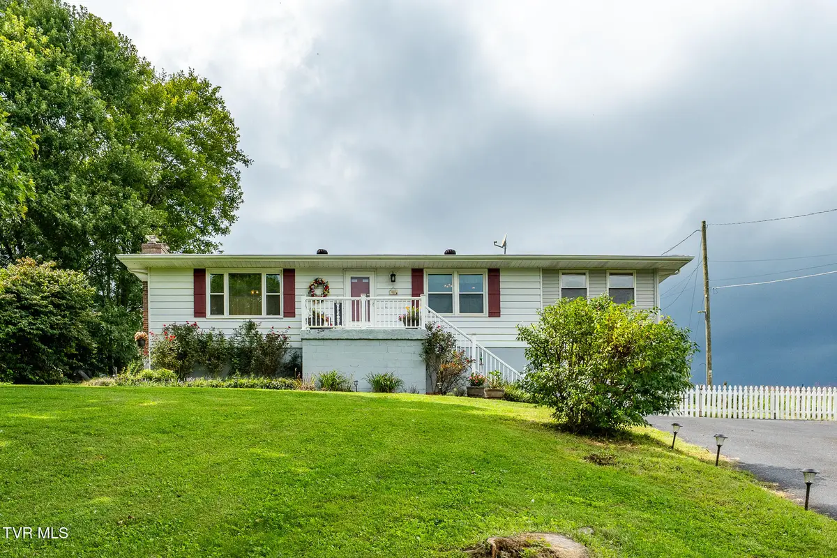 8589 Reedy Creek Road, Bristol, VA 24202 - #1
