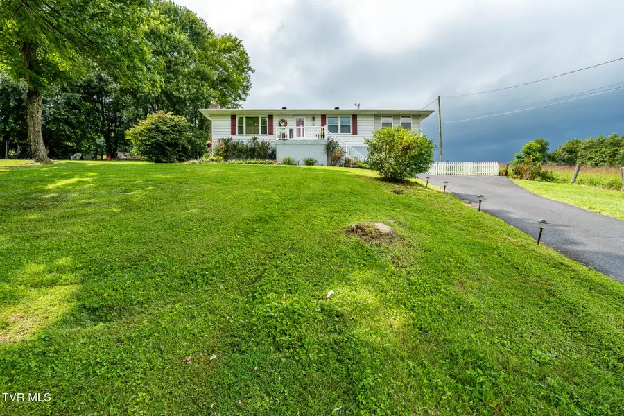 8589 Reedy Creek Road, Bristol, VA 24202 - #3