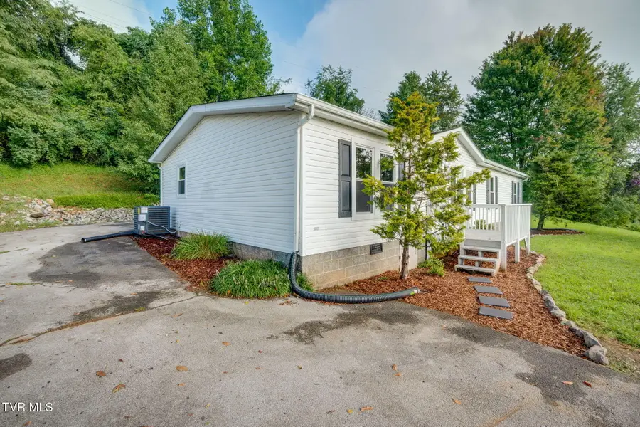 14181 Middle Pointe Court, Abingdon, VA 24210 - #2