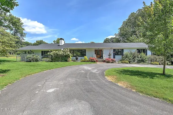 207 Maple Tree Drive, Bristol, TN 37620