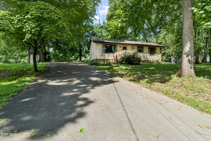 127 Hallborough Drive, Jonesborough, TN 37659 - #3