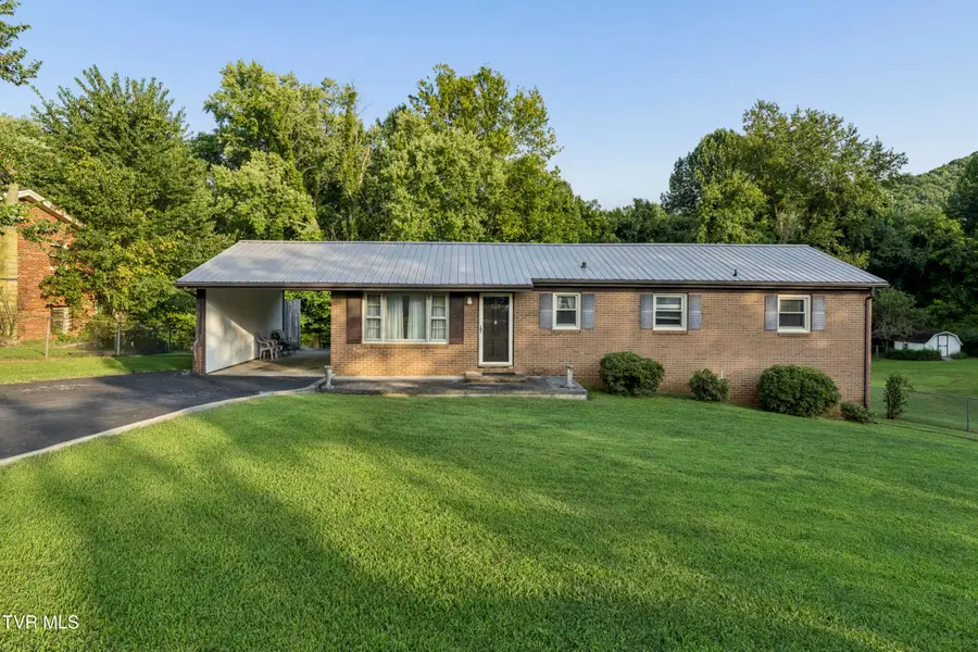 707 Hilltop Drive, Johnson City, TN 37604 - #2