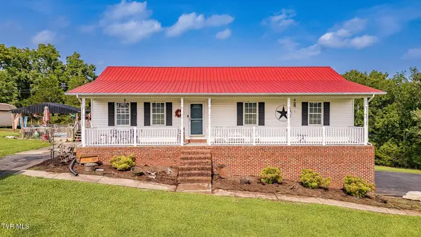 161 Phipps Street, Surgoinsville, TN 37873