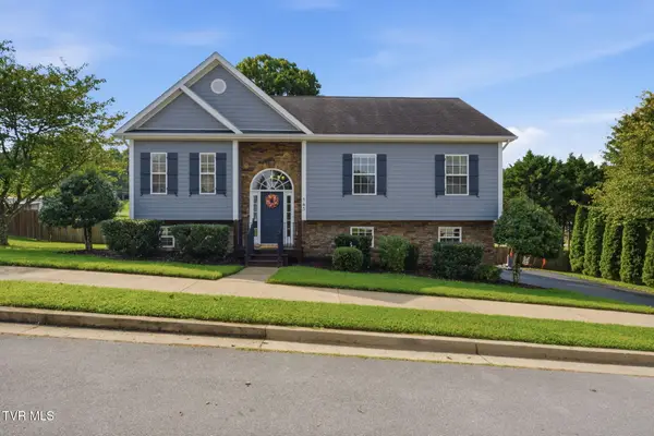 145 Azalea Ridge, Johnson City, TN 37601