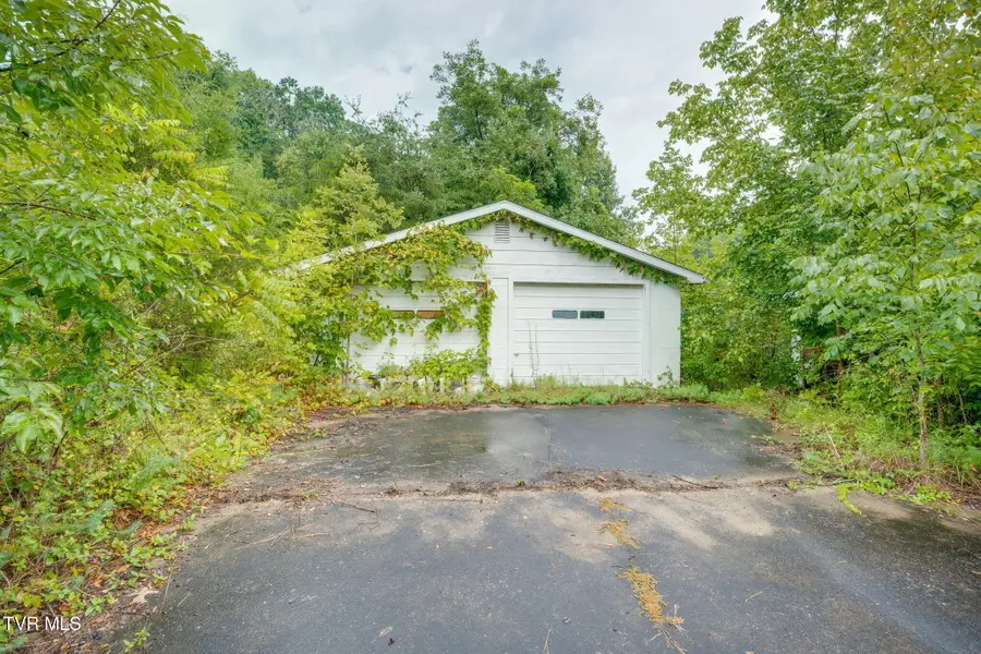 1312 Saratoga Road, Kingsport, TN 37660 - #3