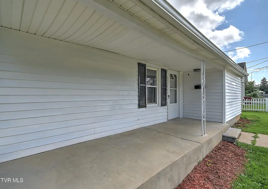 412 East Fairview Avenue, Johnson City, TN 37601 - #3