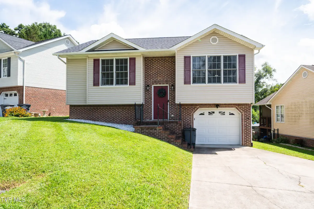 1015 Carrington Court, Kingsport, TN 37660 - #1