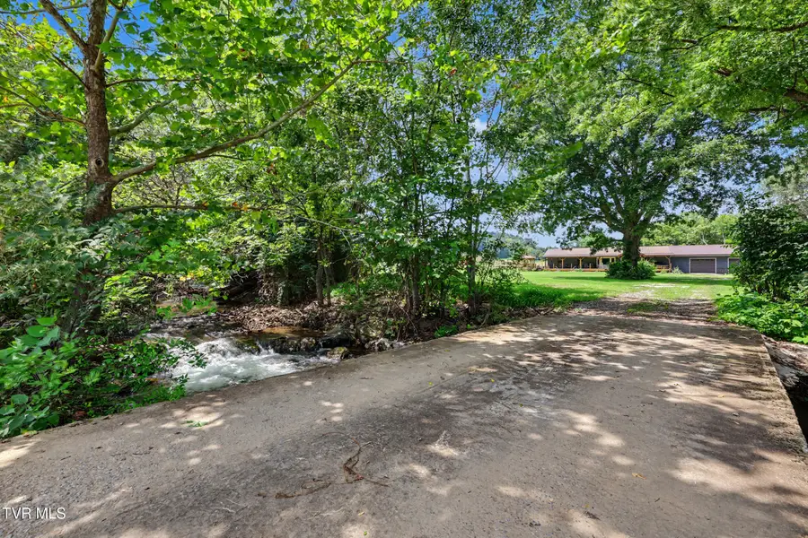 220 Pleasant Hill Road, Chuckey, TN 37641 - #2
