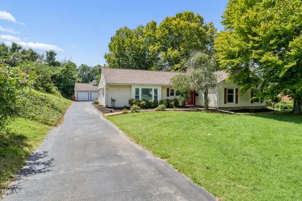 207 Dogwood Lane, Johnson City, TN 37604