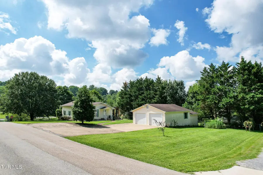 134 Hopeville Avenue, Greeneville, TN 37745 - #3