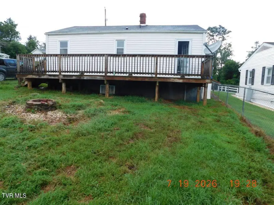 710 Southwest Mosby Street, Abingdon, VA 24210 - #2