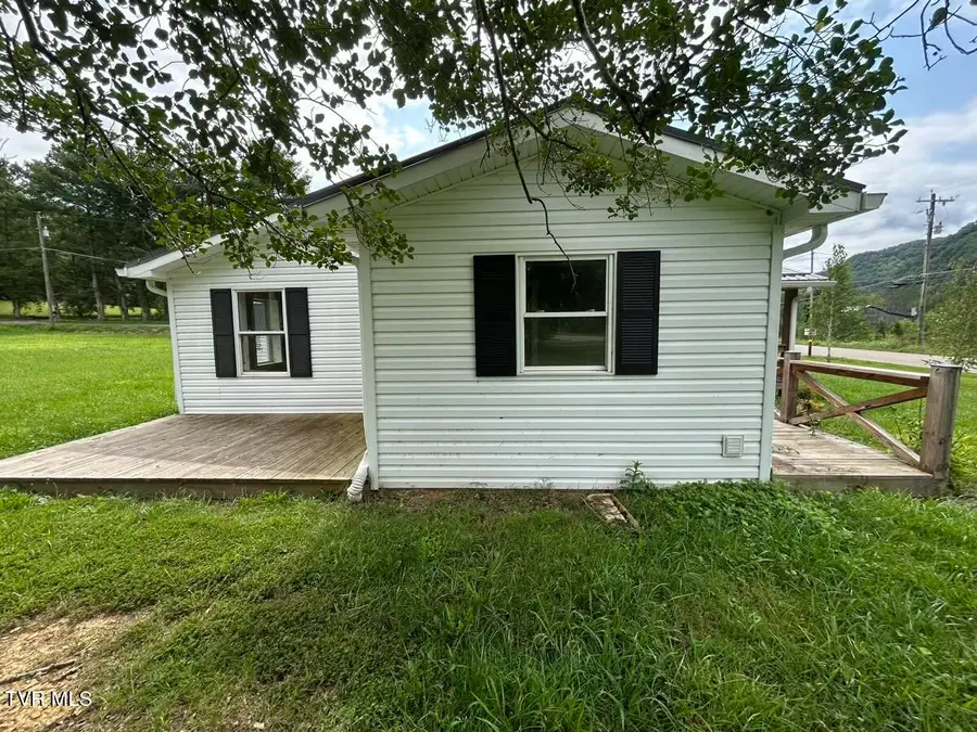 105 Deacon Creek Road, Erwin, TN 37650 - #3