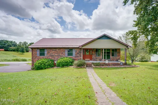 100 Ridge Circle Drive, Fall Branch, TN 37656