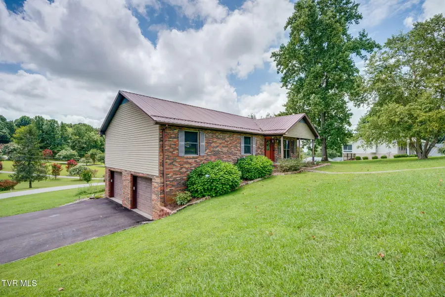 100 Ridge Circle Drive, Fall Branch, TN 37656 - #2