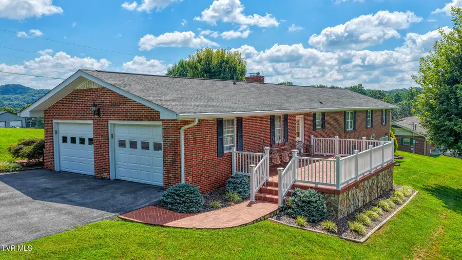 113 Prices Hgts Road, Rogersville, TN 37857 - #2