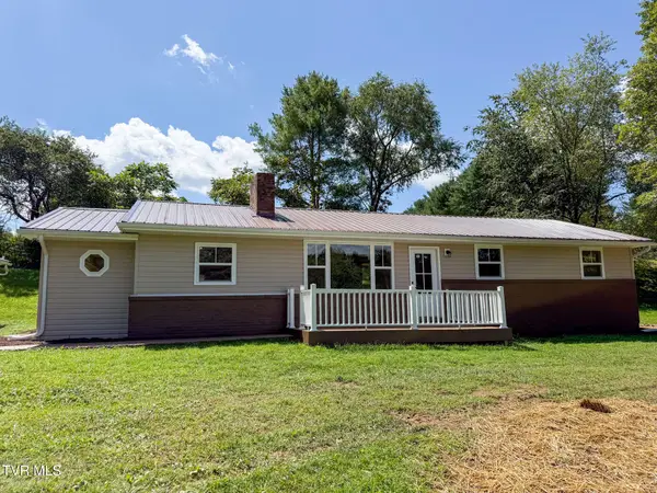 240 Crestwood Drive, Mountain City, TN 37683