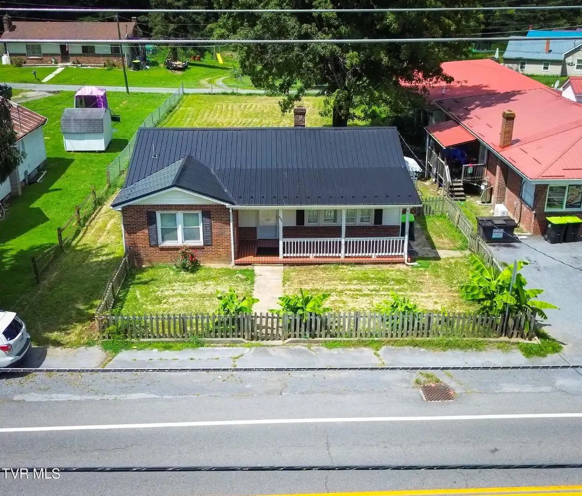 809 East Main Street, Saltville, VA 24370 - #1