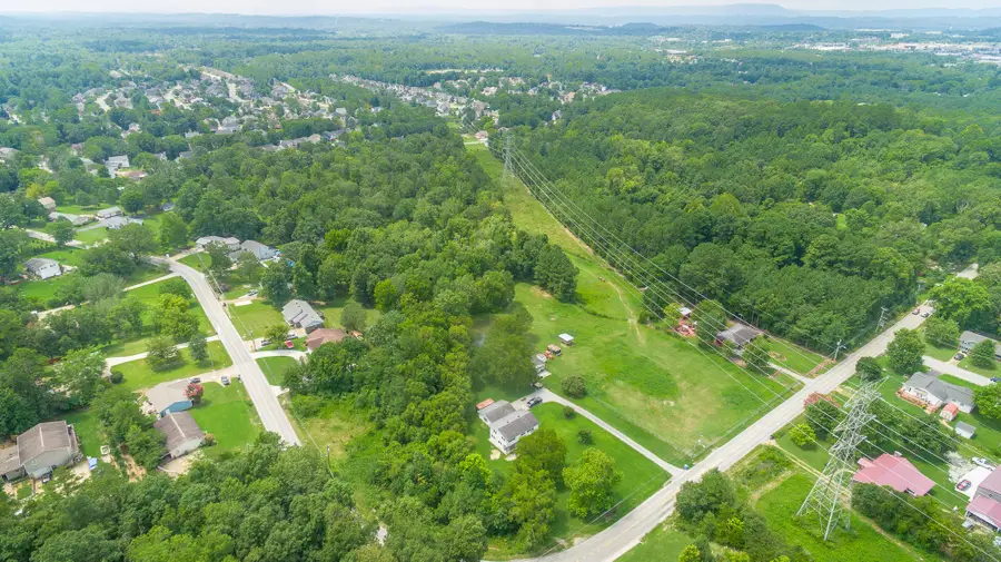 8212 Shallowford Road, Chattanooga, TN 37421 - Image #2