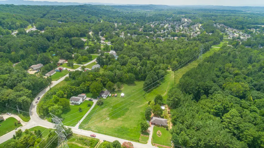 8212 Shallowford Road, Chattanooga, TN 37421 - Image #3