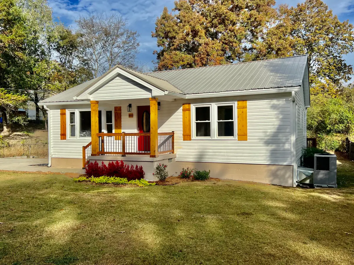 310 School Street, Rossville, GA 30741 - #1